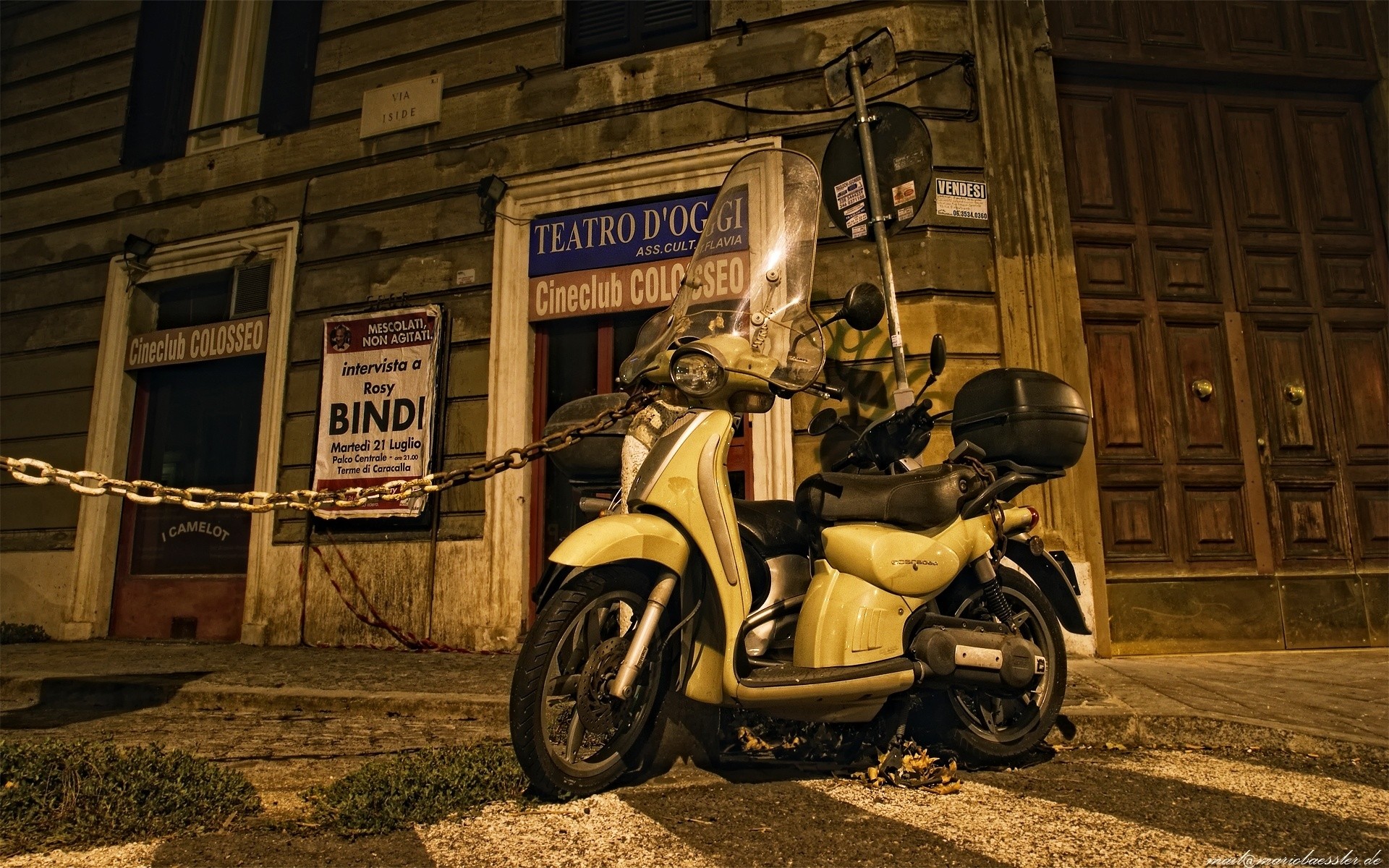 транспортна система автомобіль вінтаж колеса вулиця старий велосипед покинутий мото самокат мотоцикл