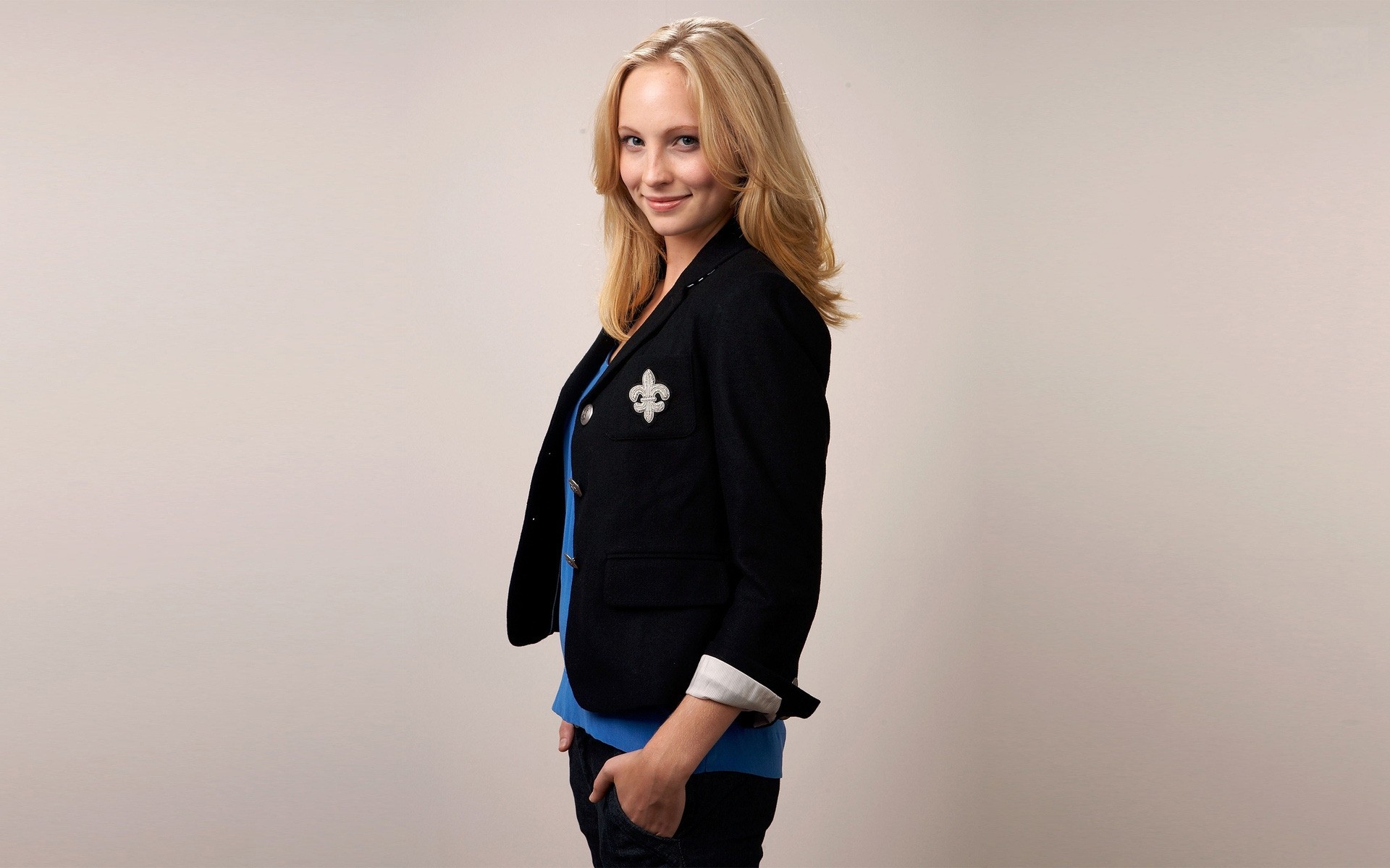 жінка портрет носити один мода дорослий знаменитості художник голлівудські актриси чудовий красиві