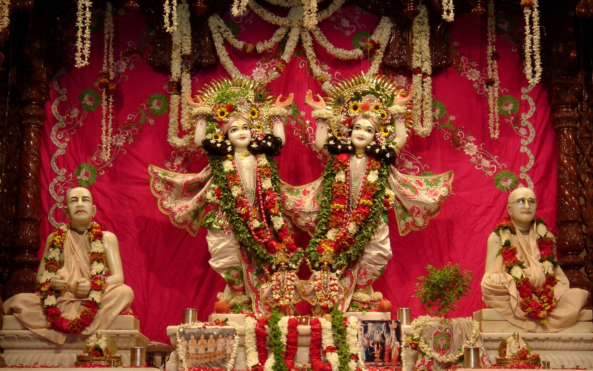 релігія храм прикраси будда скульптура поклоніння золото традиційні статуя духовність фестиваль релігійні бог свято мистецтво культура церемонія свічка чернець святе фон