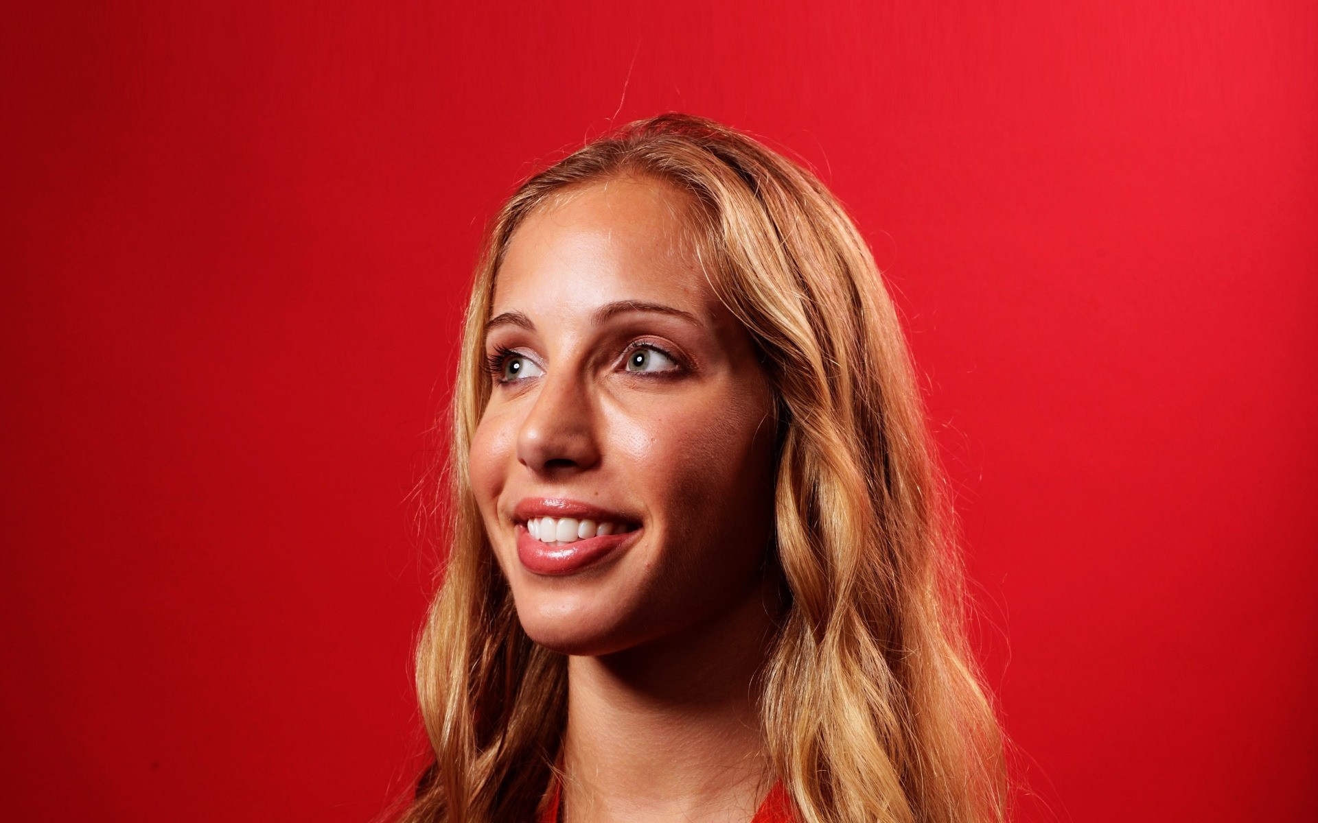 жінка портрет мода один досить носити сейбр посмішка сміх загуніс маріель