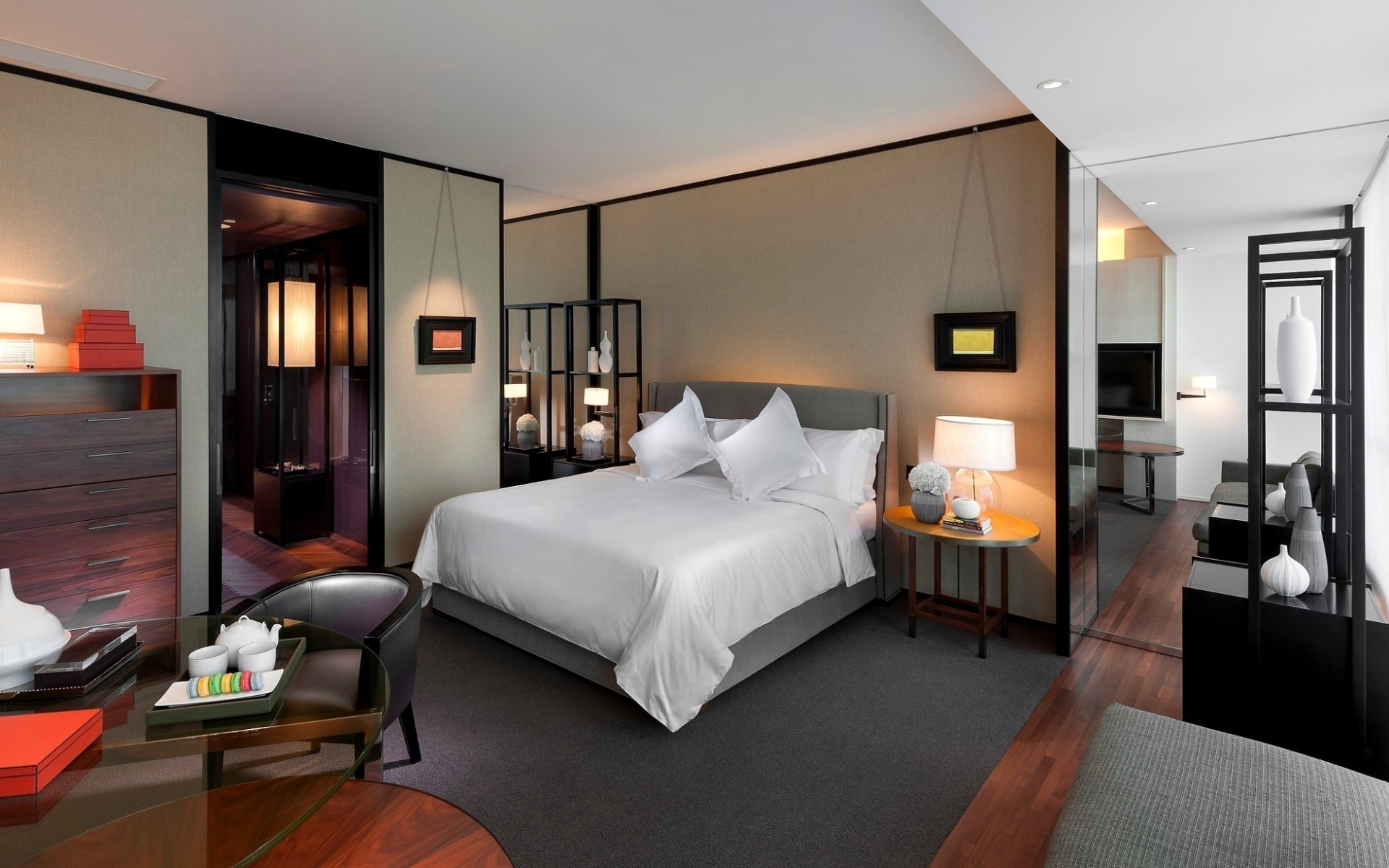 меблі номер спальня ліжко будинки в приміщенні дизайн інтер єру лампа таблиця стілець вікна дзеркало килим підлога будинок сучасні місце квартира готель розкішні диван дизайн спальні