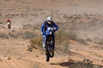 Круті мотогонки в умовах пустелі